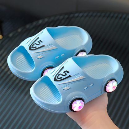 Light-Up Car Slippers for Kids/ Lichtgevende Kinderpantoffels